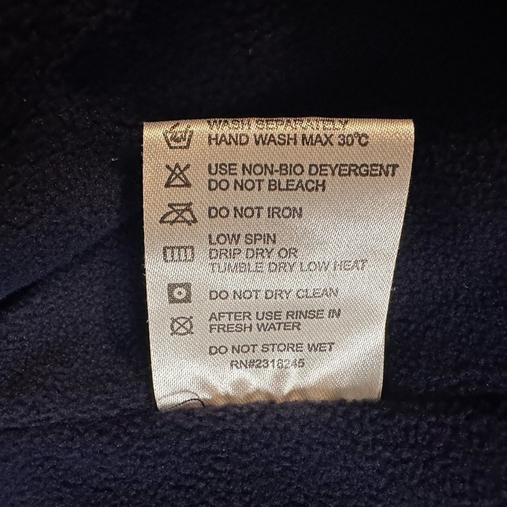 Vineyard Vines Nylon Vest Medium - Picture 8 of 10